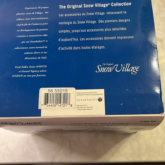 Dept 56 Santa Comes to Town 2000 Original Snow Village #56-55015 - Picture 11 of 11